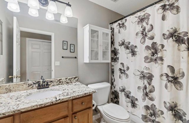 4734 WHISPERING WIND AVENUE, Tampa, FL 33614
