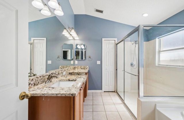 4734 WHISPERING WIND AVENUE, Tampa, FL 33614
