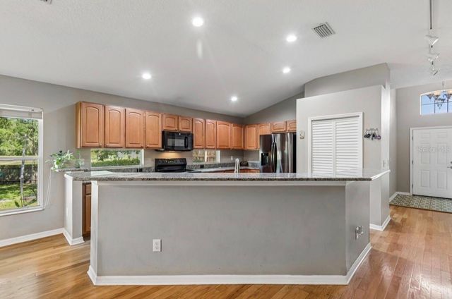 4734 WHISPERING WIND AVENUE, Tampa, FL 33614