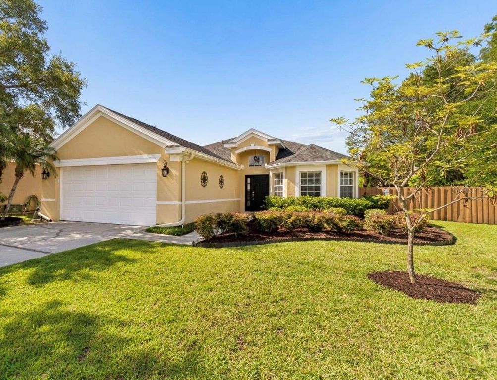 4734 WHISPERING WIND AVENUE, Tampa, FL 33614