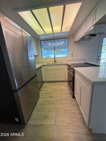 9203 N 63RD Drive, Glendale, AZ 85302