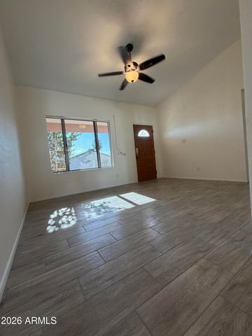 9203 N 63RD Drive, Glendale, AZ 85302