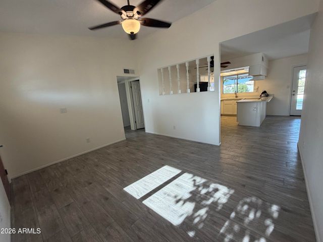 9203 N 63RD Drive, Glendale, AZ 85302