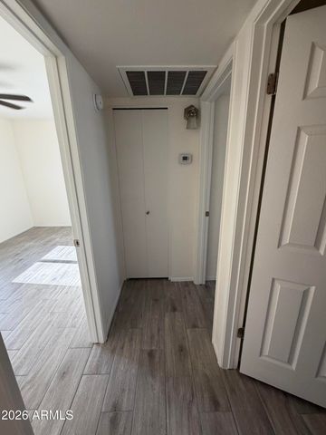 9203 N 63RD Drive, Glendale, AZ 85302