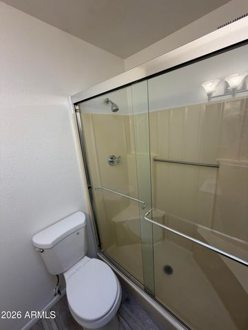 9203 N 63RD Drive, Glendale, AZ 85302