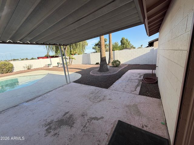 9203 N 63RD Drive, Glendale, AZ 85302