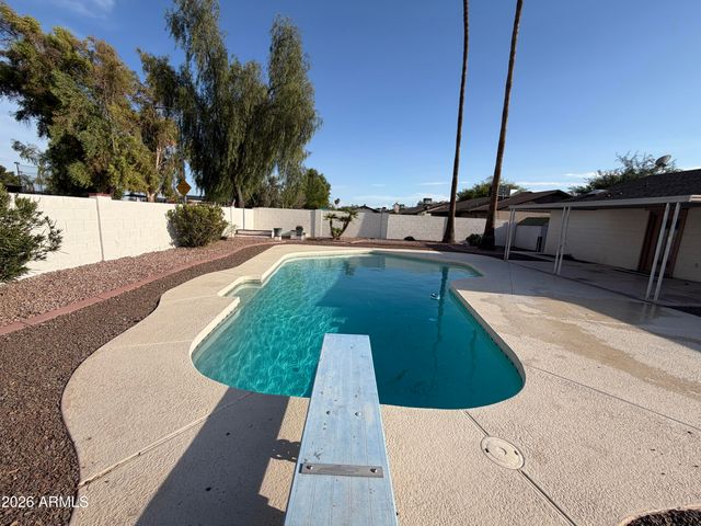 9203 N 63RD Drive, Glendale, AZ 85302