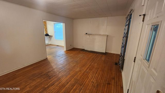2035 Boyd St, Knoxville, TN 37921