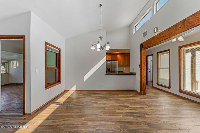 1465 Tierra Del Sol Drive, Las Cruces, NM 88007