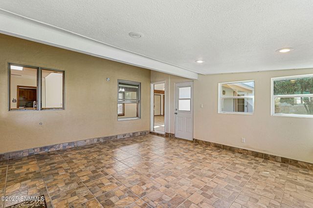 1465 Tierra Del Sol Drive, Las Cruces, NM 88007