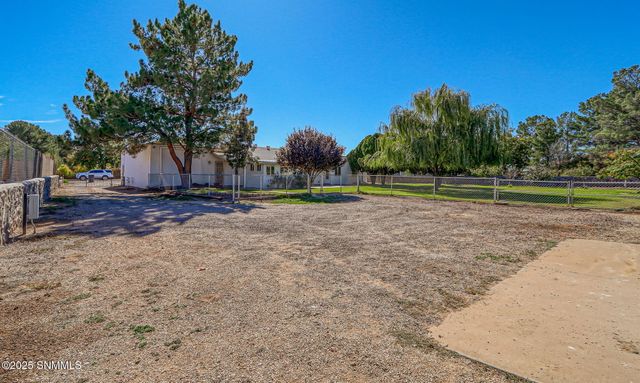 1465 Tierra Del Sol Drive, Las Cruces, NM 88007