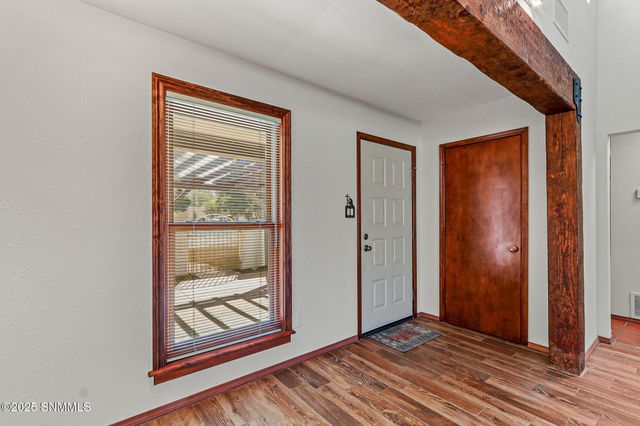 1465 Tierra Del Sol Drive, Las Cruces, NM 88007