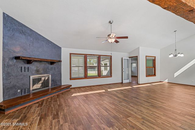 1465 Tierra Del Sol Drive, Las Cruces, NM 88007