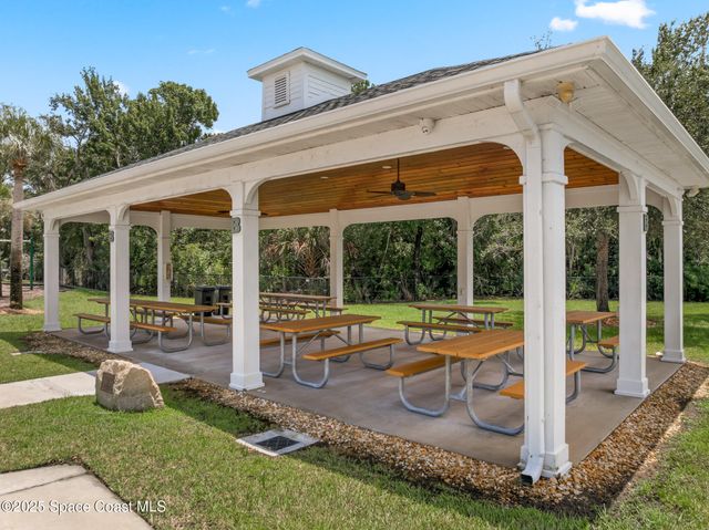 425 Baytree Drive, Melbourne, FL 32940