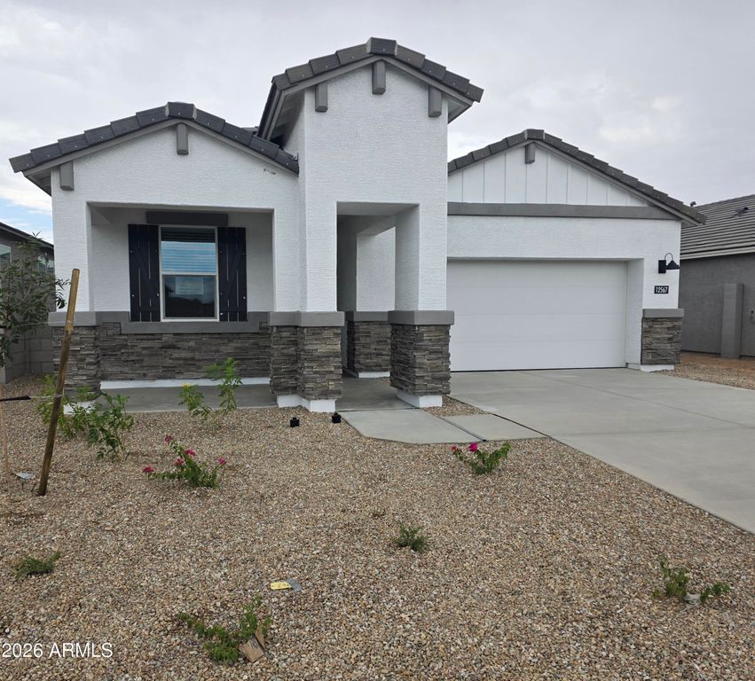 12567 W LOCUST Lane, Avondale, AZ 85323