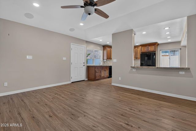 4548 W ECHO Lane, Glendale, AZ 85302