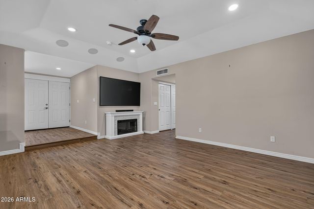 4548 W ECHO Lane, Glendale, AZ 85302
