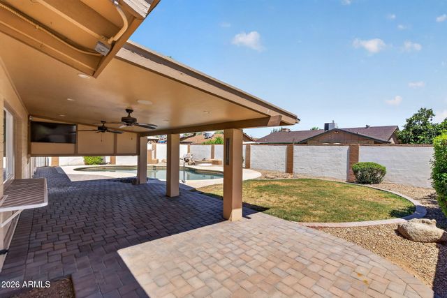 4548 W ECHO Lane, Glendale, AZ 85302