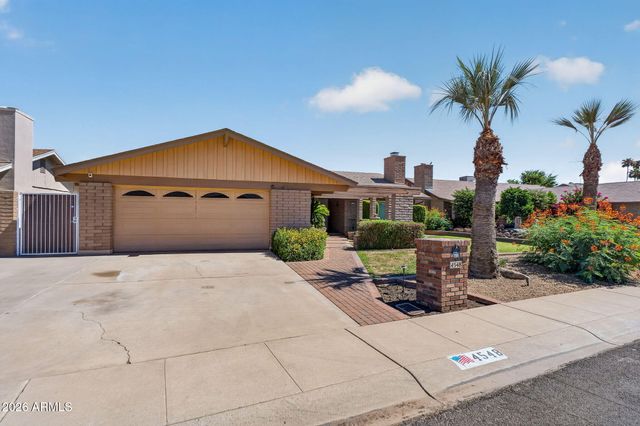 4548 W ECHO Lane, Glendale, AZ 85302