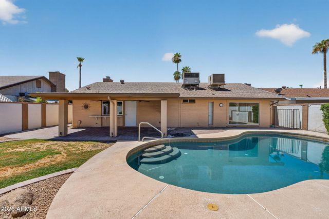 4548 W ECHO Lane, Glendale, AZ 85302