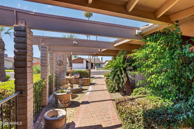 4548 W ECHO Lane, Glendale, AZ 85302