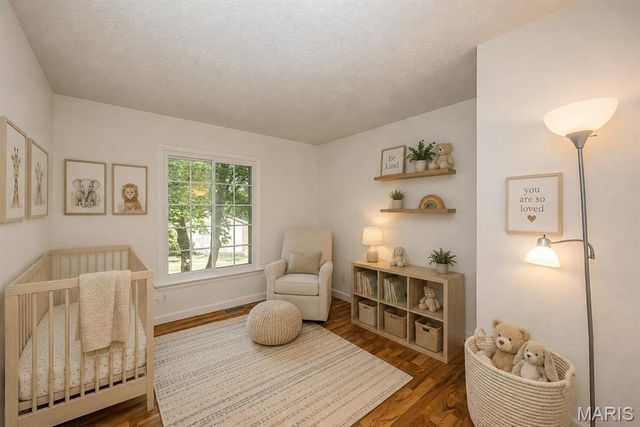 737 Country Heights Court, Manchester, MO 63021