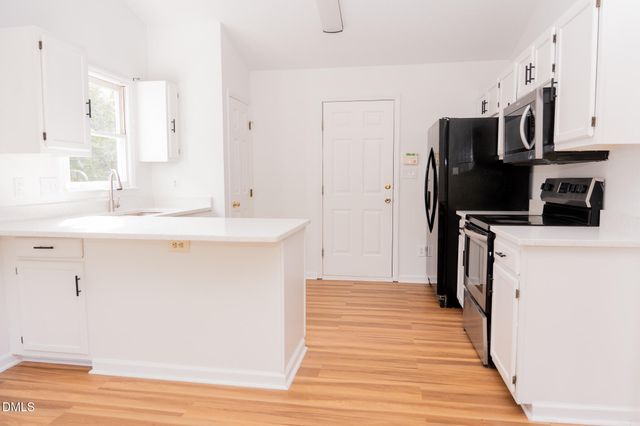 2400 Faucette Avenue, Durham, NC 27704