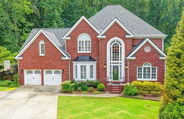 4614 Kiplin Lake Court, Sugar Hill, GA 30518