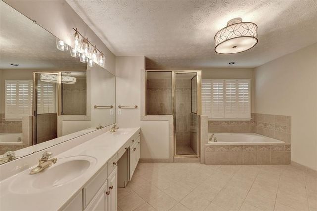 4614 Kiplin Lake Court, Sugar Hill, GA 30518