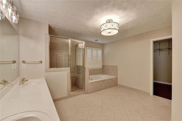 4614 Kiplin Lake Court, Sugar Hill, GA 30518