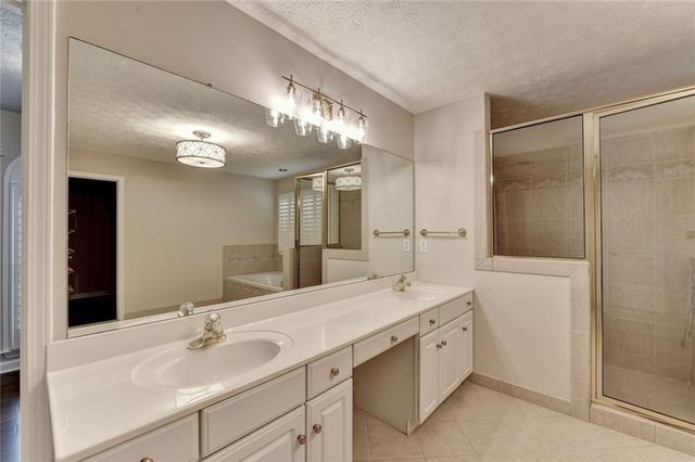 4614 Kiplin Lake Court, Sugar Hill, GA 30518