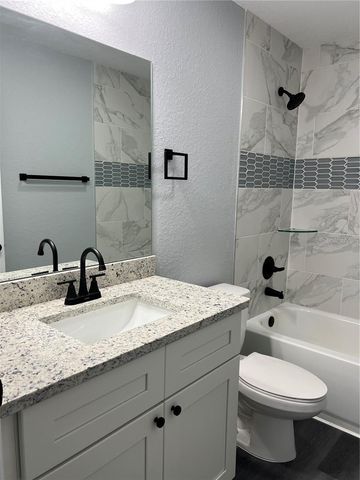 11891 SE 70TH AVENUE ROAD, Belleview, FL 34420