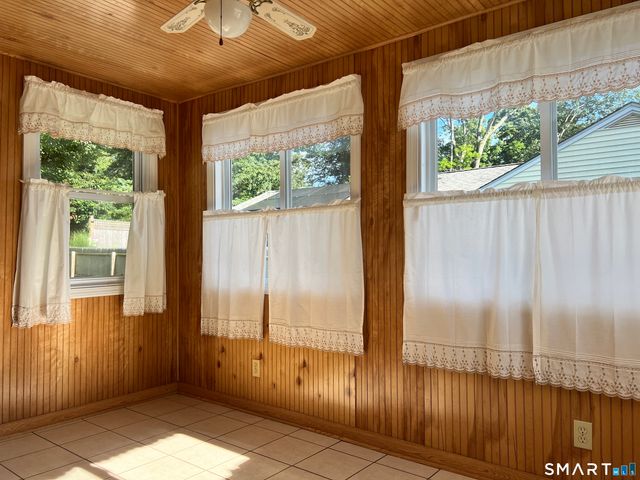 34 Corsino Avenue, Old Lyme, CT 06371