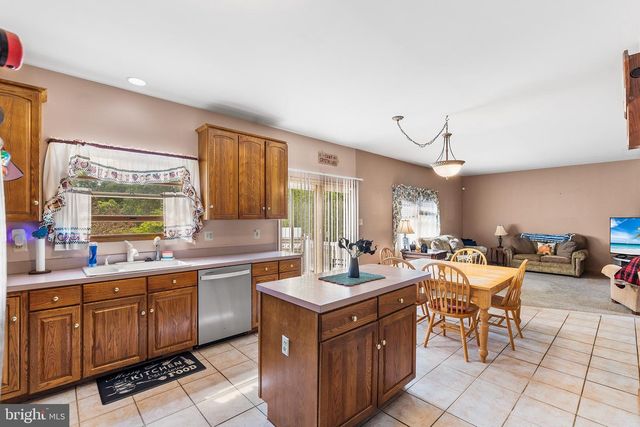 135 AVIS MILL, Pilesgrove Township, NJ 08098