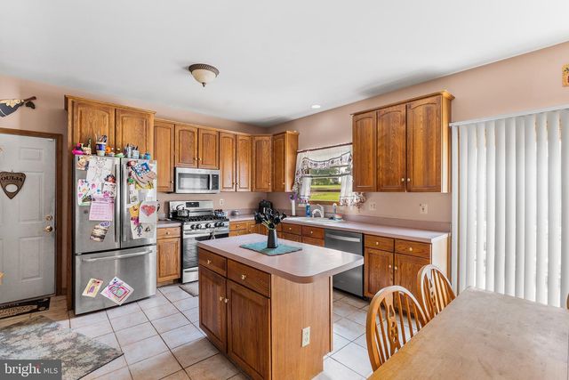 135 AVIS MILL, Pilesgrove Township, NJ 08098