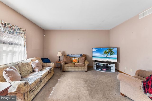 135 AVIS MILL, Pilesgrove Township, NJ 08098