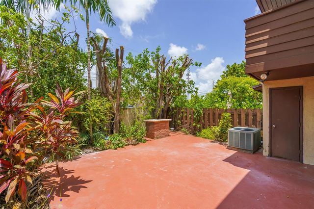 7026 SW 106th Pl 7026, Miami, FL 33173