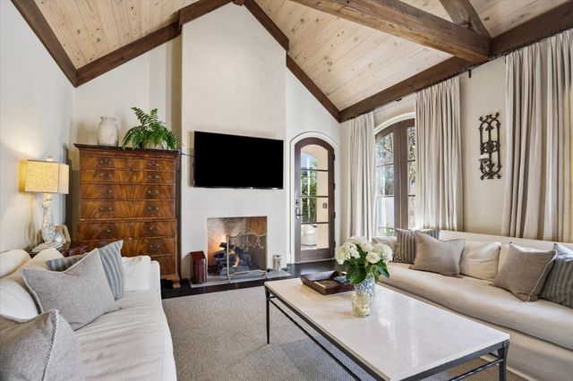 3115 Ella Lee Lane, Houston, TX 77019