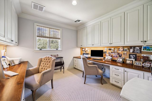 3115 Ella Lee Lane, Houston, TX 77019