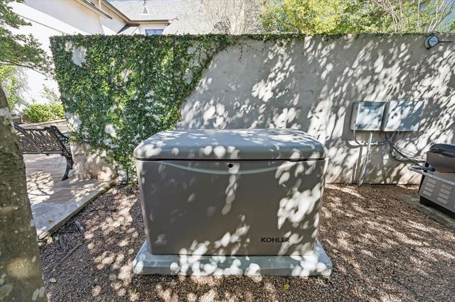 3115 Ella Lee Lane, Houston, TX 77019