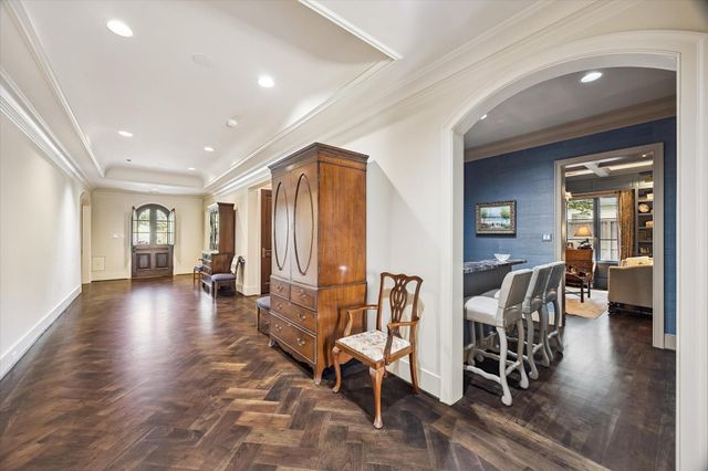 3115 Ella Lee Lane, Houston, TX 77019