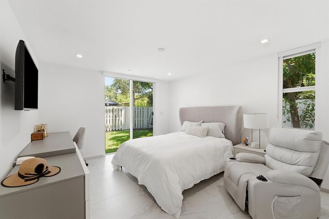 700 NE 14th Avenue 312, Fort Lauderdale, FL 33304