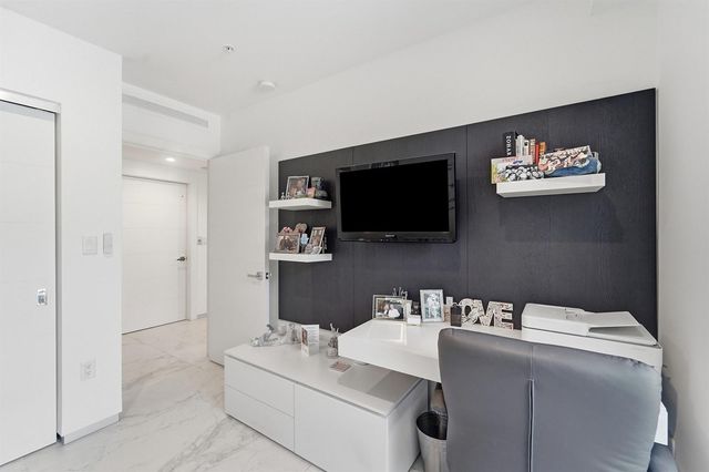 700 NE 14th Avenue 312, Fort Lauderdale, FL 33304