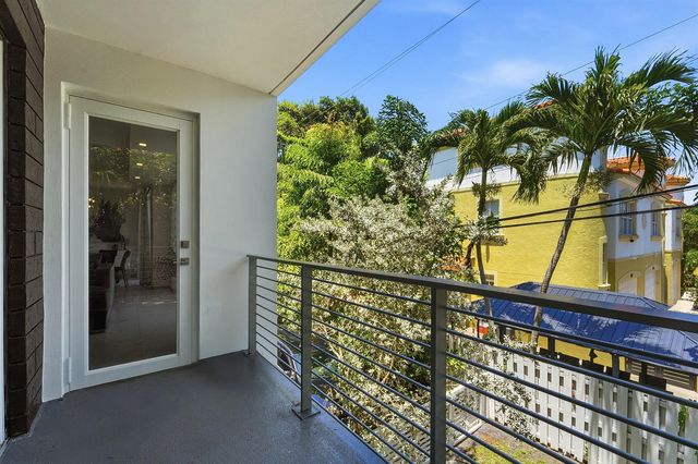 700 NE 14th Avenue 312, Fort Lauderdale, FL 33304