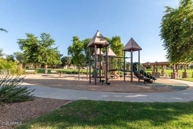 4110 S Dewdrop Court, Gilbert, AZ 85297