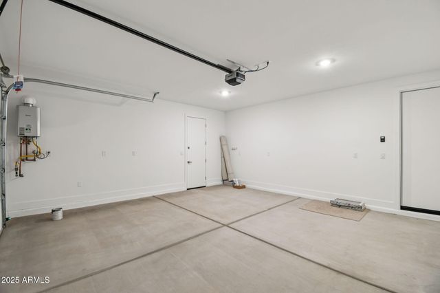 10442 E UPTON Avenue, Mesa, AZ 85212