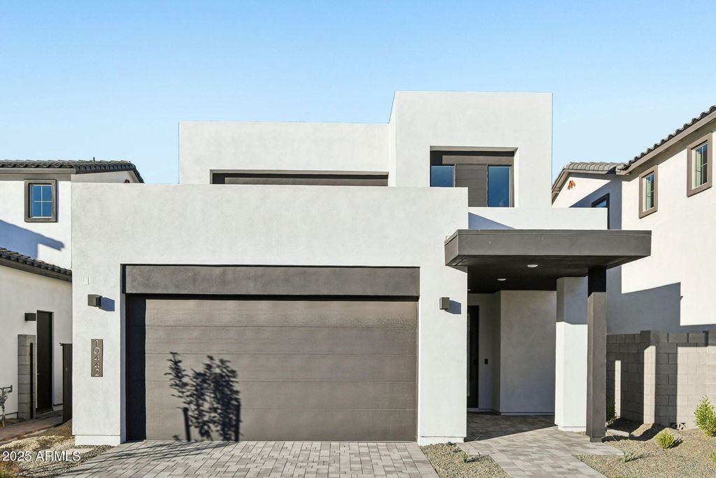 10442 E UPTON Avenue, Mesa, AZ 85212