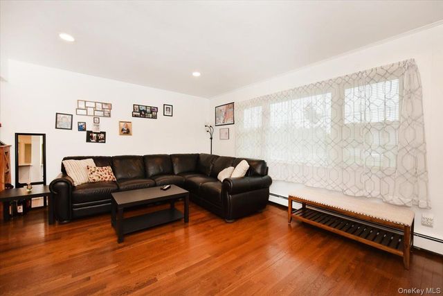 95 Jenkins Avenue, North Babylon, NY 11703