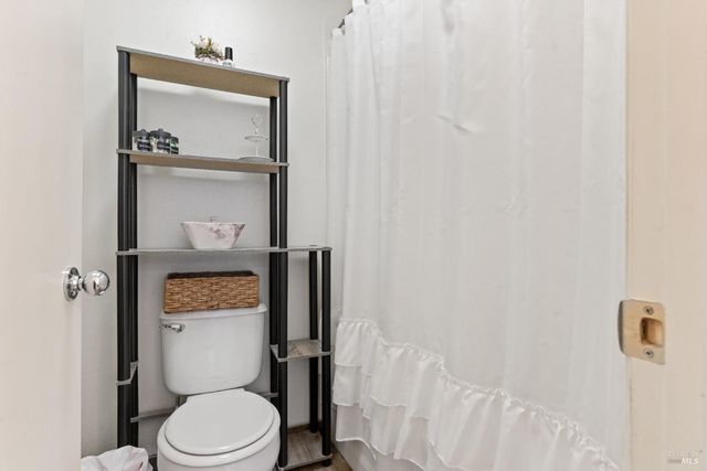 706 Powderhorn Ave, Santa Rosa, CA 95407