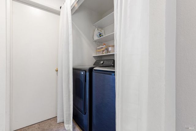 706 Powderhorn Ave, Santa Rosa, CA 95407